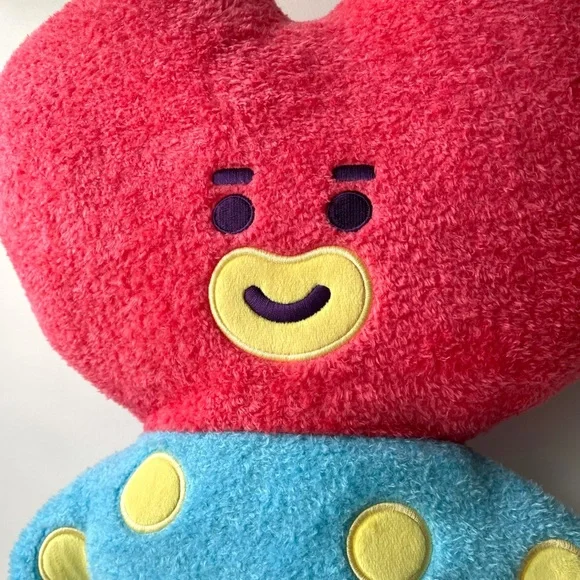 BT21 Tata Smiling Tatton PlushieBT21Toys & Plushies. NEW!